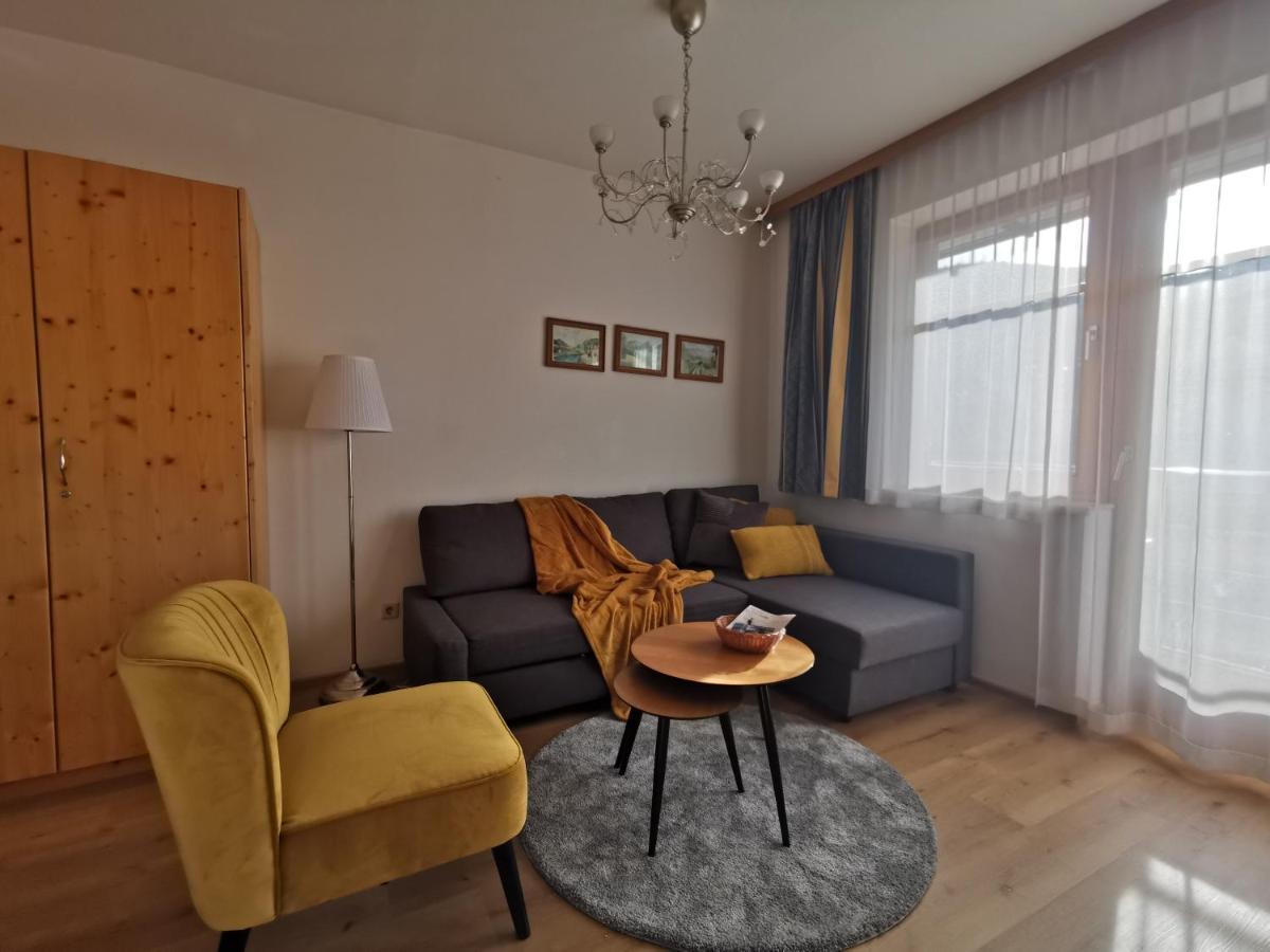 Appartementen Haus Bergblick Gosau Exterior foto